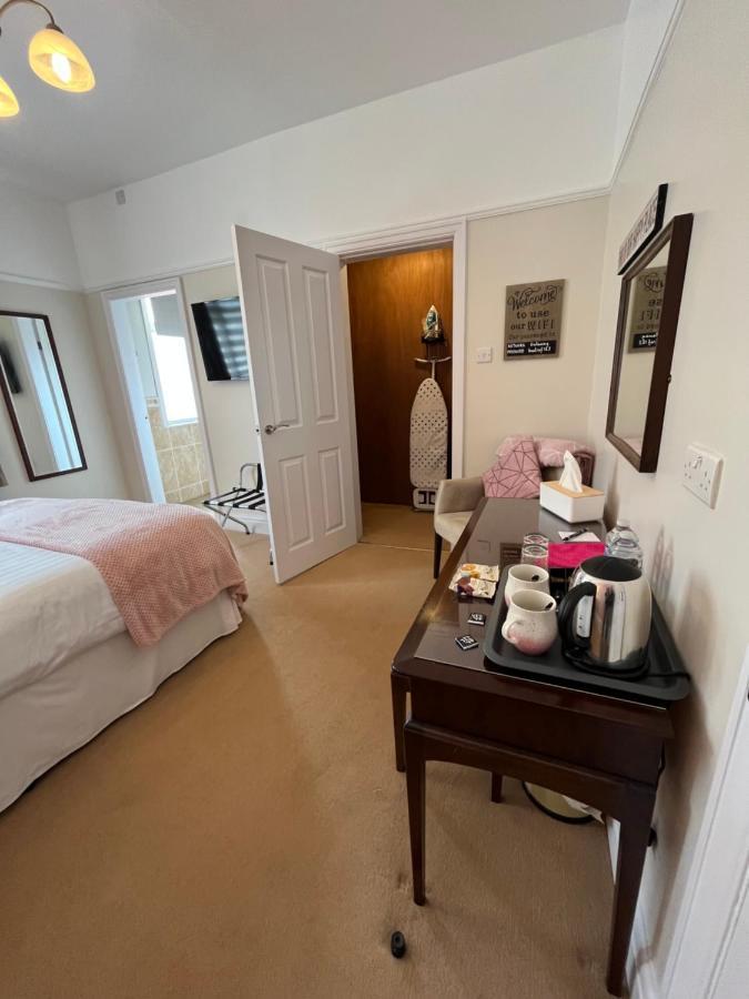 Gasthuis Between The Bays Exclusively For Adults Llandudno