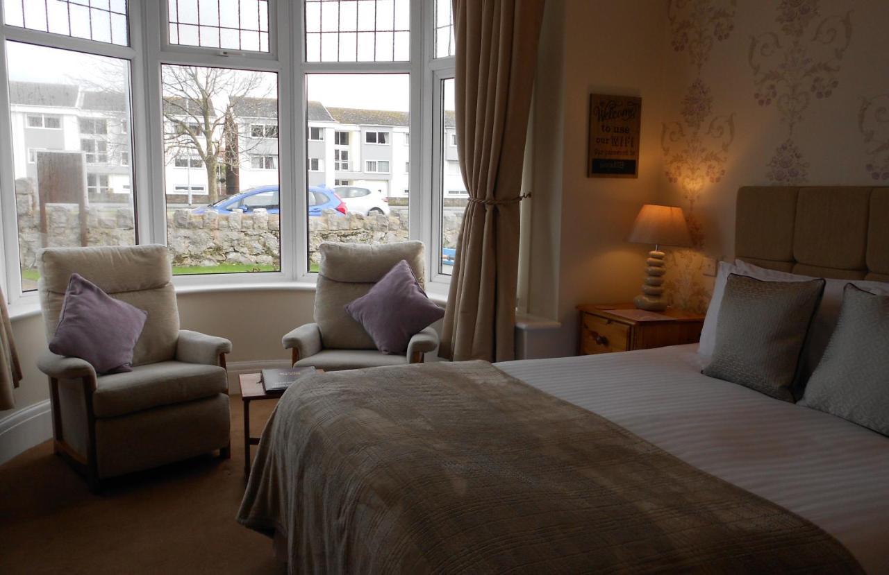 Between The Bays Exclusively For Adults 5* Llandudno